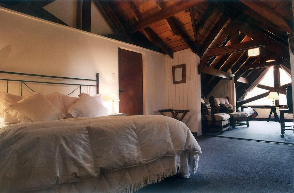 Hosteria Canela B&B Esquel Exterior photo