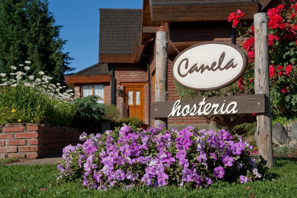 Hosteria Canela B&B Esquel Exterior photo